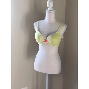 Victoria Secret’s Neon Yellow/Green Bra